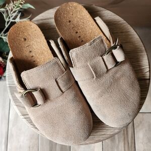 Reef Vista Serenity Clogs Beige Size 7